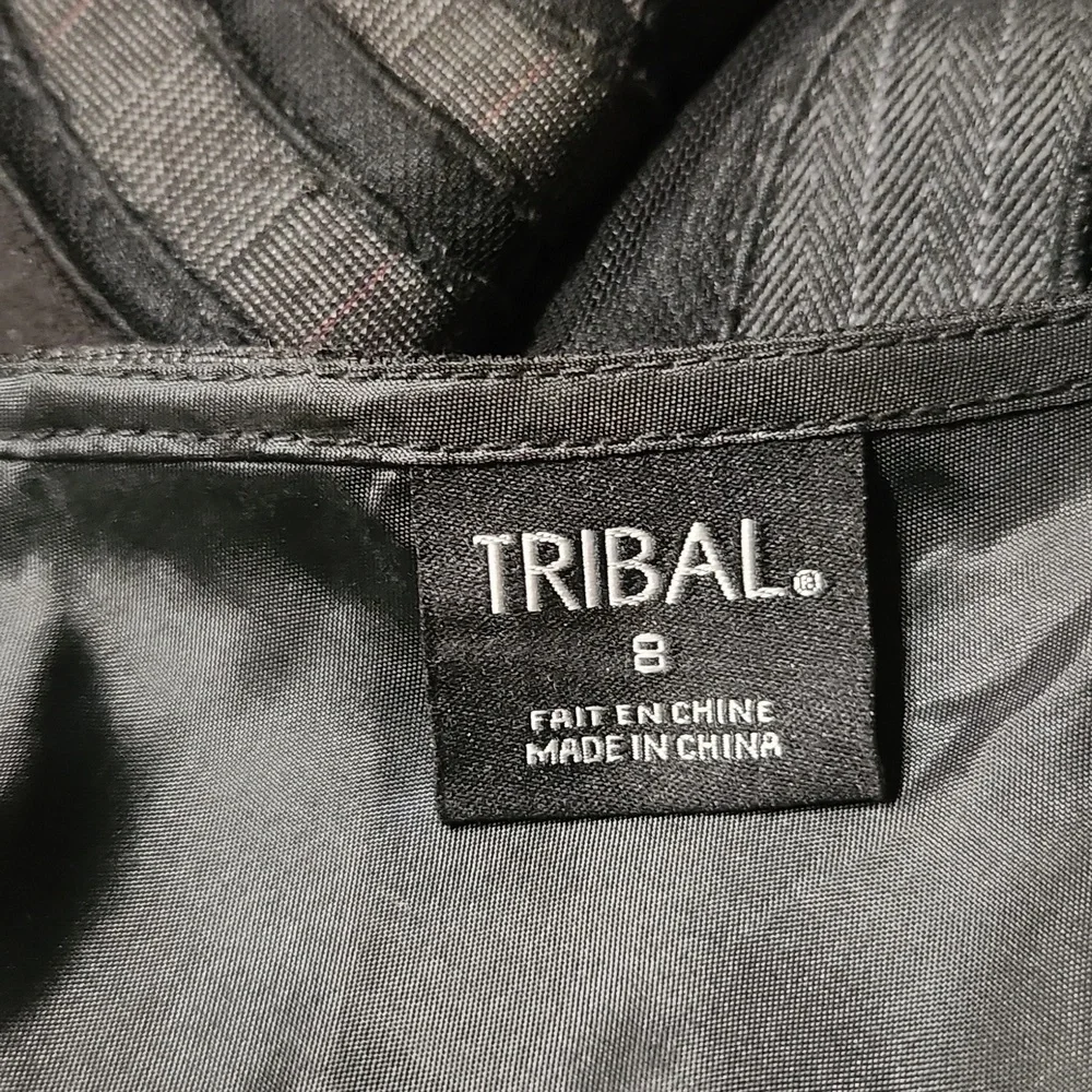 Tribal Black Artistic Abstract Swirl Skirt Size 8 EUC